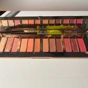 Charlotte Tilbury Pillow Talk Instant Eye Palettr